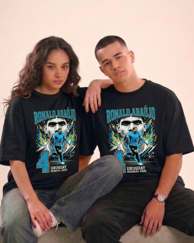 Ronald Araújo #4 Uruguay Mundial 2026 Unisex Fan T-Shirt