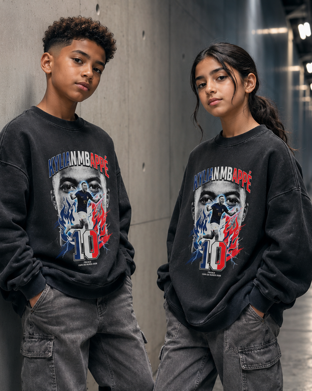 Kylian Mbappé France #10 Fire Face Portrait Copa del Mundo 2026 Washed Black Kids Fan Crewneck