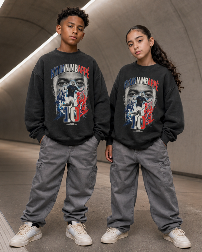Kylian Mbappé France #10 Fire Face Portrait Copa del Mundo 2026 Washed Black Kids Fan Crewneck