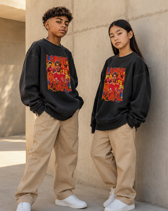 Lamine Yamal Spain #19 Red Fire Vintage Bootleg Multi-Pose Kids Fan Crewneck