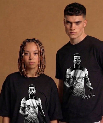 Harry Kane #10 England Legend Signature Intense Fists Pose Unisex Fan T-Shirt