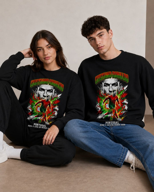 Cristiano Ronaldo Portugal Rumo à Copa do Mundo 2026 Fire Lightning Collage Unisex Fan Crewneck