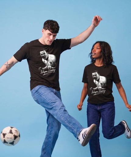 Wayne Rooney England Legend Signature Roar Celebration Unisex Fan T-Shirt